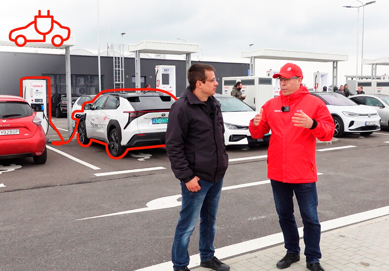 Výnimočný zraz elektromobilistov a záťažový test HUB-u so ZSE Drive